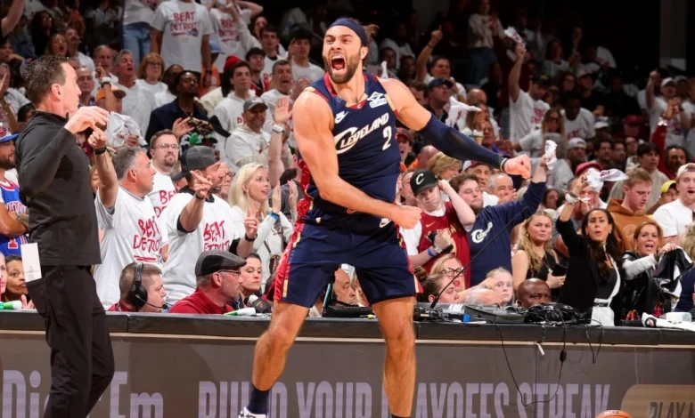 Cavs vs Raptors Game 2 -