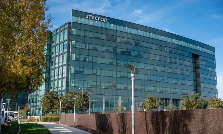 Charts Show Micron’s 850% Gain and Record-Breaking Rise to $1 Trillion