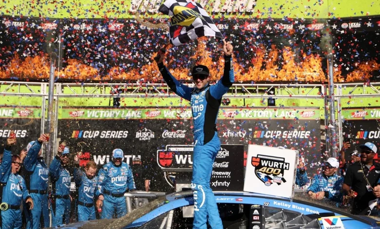 Chase Elliott holds off Denny Hamlin to win Texas NASCAR Cup race