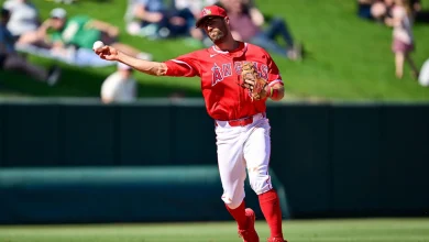 Chris Taylor Retires After 12 MLB Seasons, Clears Up 'Confusion' in IG Photo
