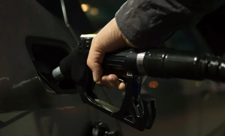 Circle K selling gas 10 cents a litre cheaper this afternoon