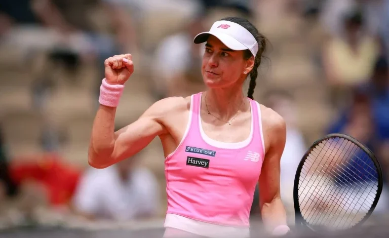 Cirstea overpowers Wang to reach French Open quarter-finals