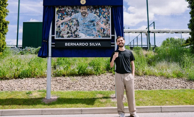 City honour Bernardo with mosaic at CFA