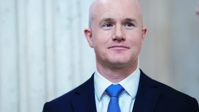 Coinbase didn't just lay off 14% of its staff due to AI. It replaced managers with ‘player-coaches’ and turned its org chart upside down