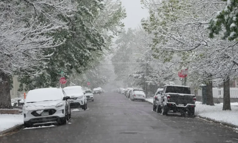 Colorado weather: Up to 2 feet of snow forecast for mountains, Denver totals uncertain