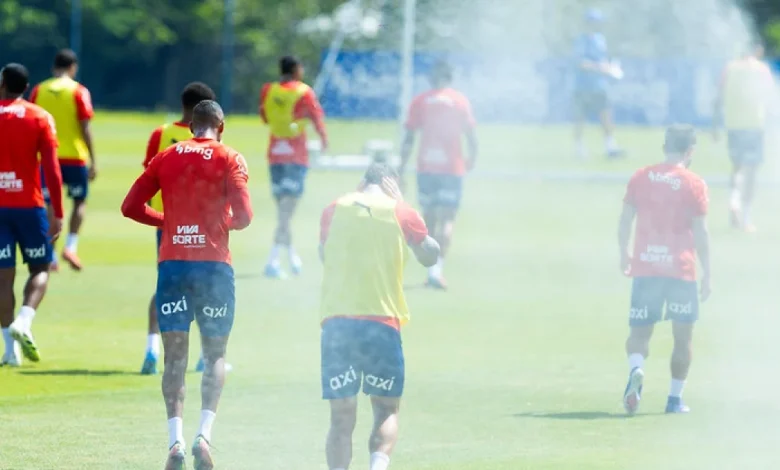 Com retorno de Ronaldo e sem João Paulo, Bahia divulga relacionados para duelo contra o Botafogo; Iago Borduchi é desfalque