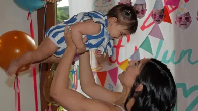 Con el corazón lleno de colores, Ana Brenda Contreras celebra el primer año de su hija, Aria