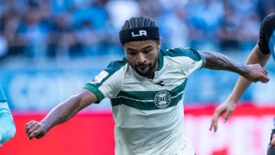 Coritiba confirma situação de Lucas Ronier contra o Bahia