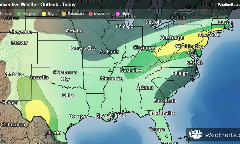 Dangerous Storms Target Mid-Atlantic, S. Plains