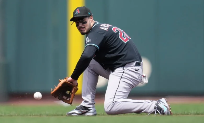 Diamondbacks' Arenado day-to-day after leaving win over Giants with groin tightness