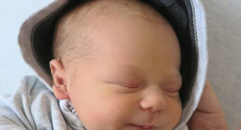 Dijon | Naissance. Bienvenue à Lysandro
