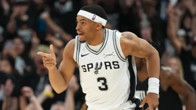Door is opening for LA to trade for Keldon Johnson after series of bad performances