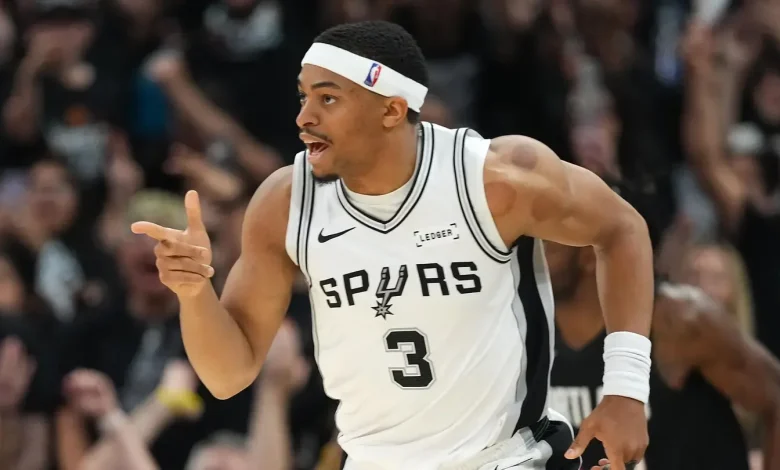 Door is opening for LA to trade for Keldon Johnson after series of bad performances
