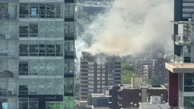 Dozens of people flee fire in downtown Calgary high-rise