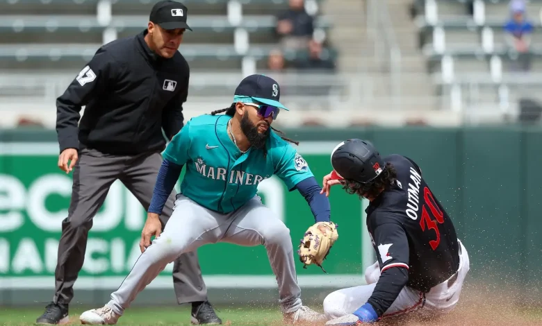 ESPN MLB Insider Weighs in on Seattle Mariners Situation with J.P. Crawford