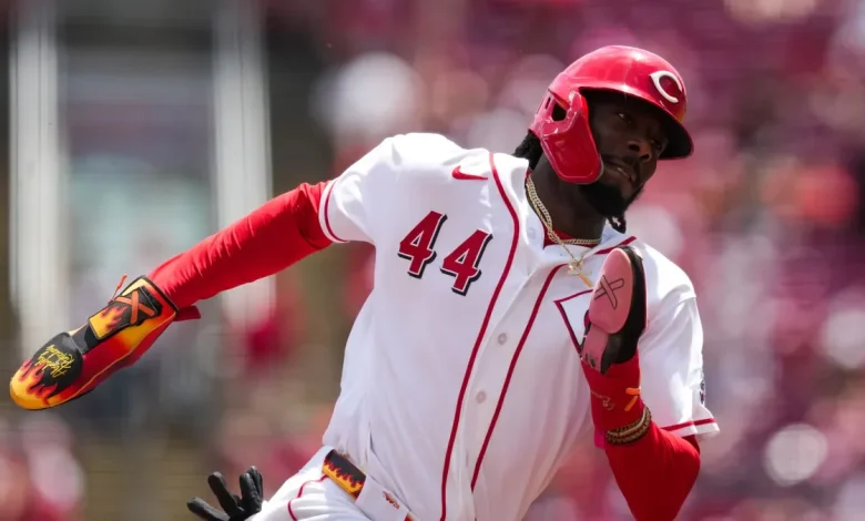 Elly De La Cruz exits Reds-Braves series finale early. Here's what we know
