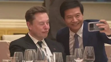 Elon Musk's erratic behavior at China state banquet sparks concern for billionaire