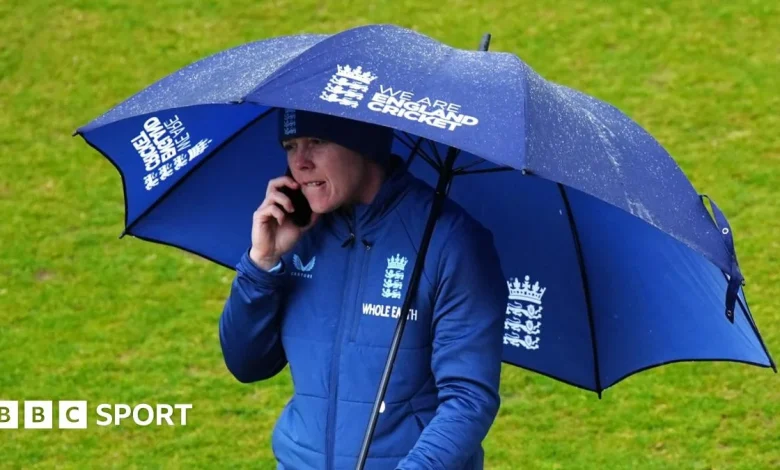 England vs New Zealand LIVE: Third women's ODI, Cardiff - cricket score, radio & highlights