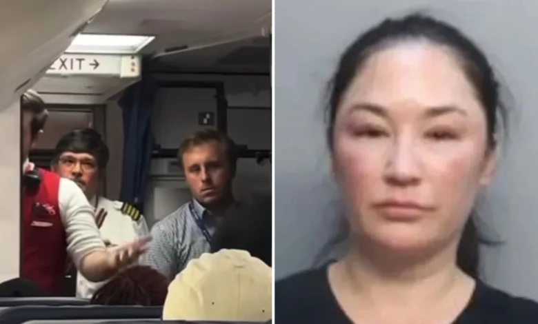 Entitled Delta passenger causes plane to return to gate after refusing to hang up phone before takeoff