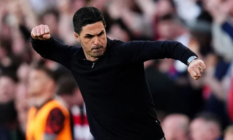 Everton 3-3 Man City: If Arsenal beat West Ham on Sunday, they win the Premier League title, says Jamie Carragher