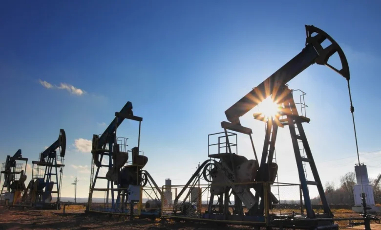 Exxon Beats Q1 Earnings on Oil Price Surge Despite 6% Production Drop
