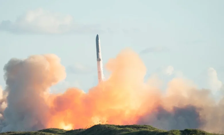 FAA orders SpaceX to investigate Starship V3 booster failure