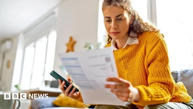 Fall in energy bills drives drop in UK inflation rate to 2.8%