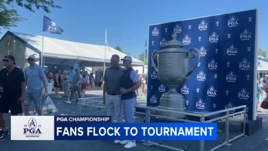 Fans crowd Aronimink for 'moving day' at PGA Championship