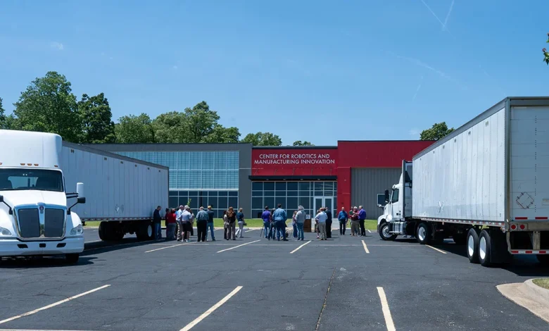 FedEx Freight donation revives UA Northark CDL training program
