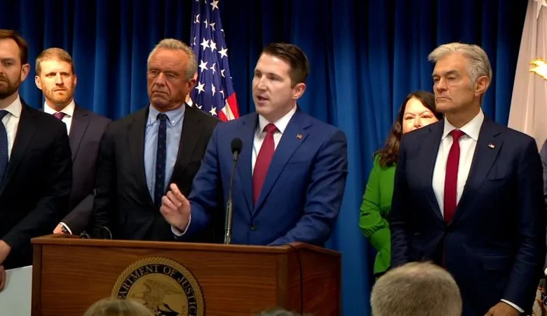 Feds charge 15 people in Minnesota with defrauding government social service programs