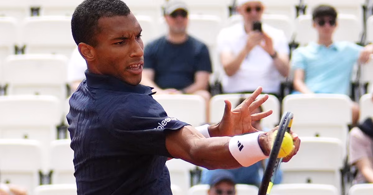 Felix Auger-Aliassime rides dominant second set to win over Kopriva at Hamburg Open