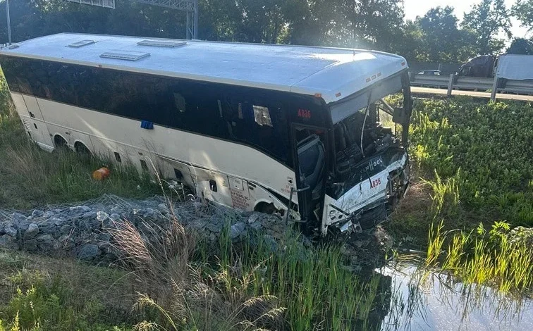 Five killed, dozens injured in crash on I-95 in Stafford County, Virginia