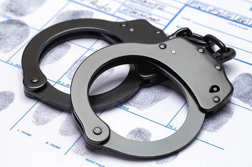 Former Biglaw Attorney Allegedly Turned His Résumé Into A Decade-Long Insider Trading Operation