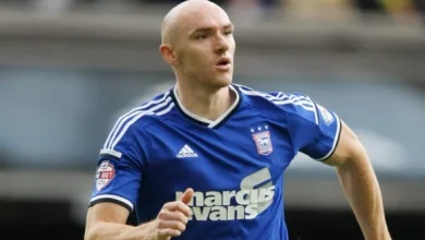 Former Loanee Sammon Retires