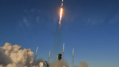 Full moon SpaceX rocket launch from Florida. Best places to see liftoff