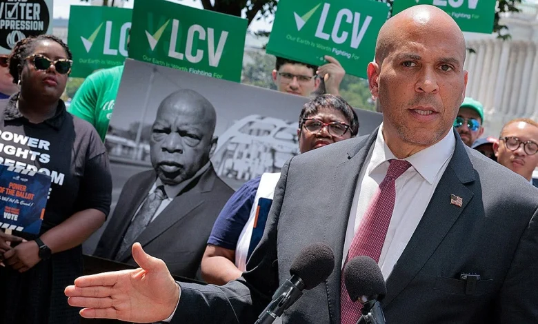 GOP speaker claps back after Booker stumps against bid to eradicate red state's Democrat-held districts