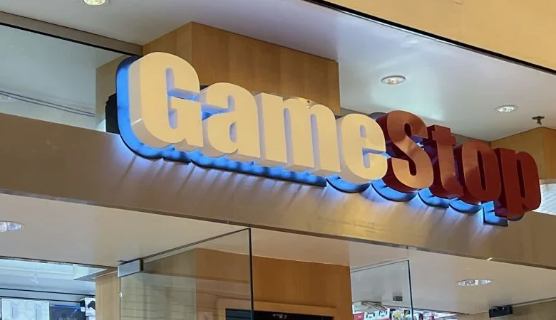 GameStop’s pursuit of eBay has analysts scratching their heads