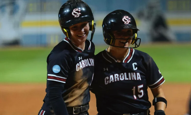 Gamecocks Take Down Titans, Advance to Regional Final   – University of South Carolina Athletics