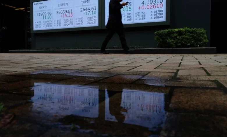 Global bonds battered as flaring inflation spooks investors
