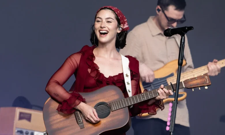 Gracie Abrams Kicks off New Era With Devastatingly Great ‘Hit the Wall’