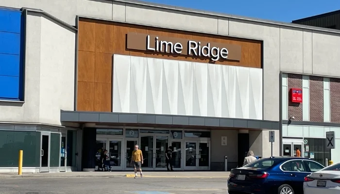 Hamilton’s Lime Ridge Mall set to reopen Friday after emergency watermain break