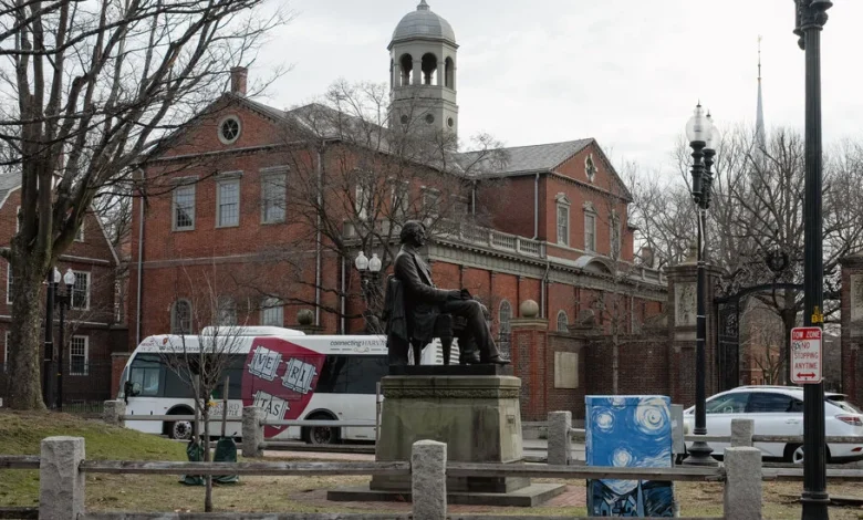 Harvard Caps A’s as Selective Colleges Attack Grade Inflation