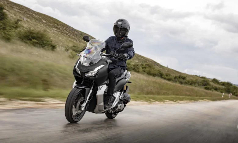 Honda’s Tiny Motorcycles Are Doing Billion-Dollar Damage Control