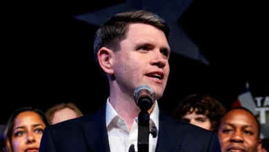 How James Talarico is working to win over Black voters who strongly backed Jasmine Crockett
