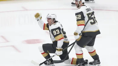 How the Golden Knights’ new linemates found instant chemistry