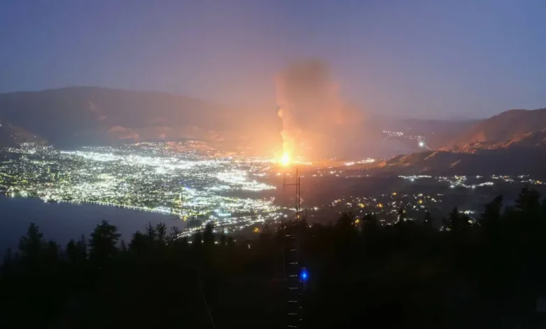 Hwy 97 southbound opens as massive blaze causes State of Emergency in Penticton