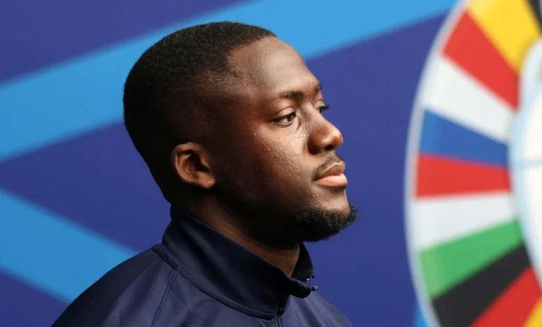 Ibrahima Konate es nombrado miembro del equipo francés para la Copa Mundial