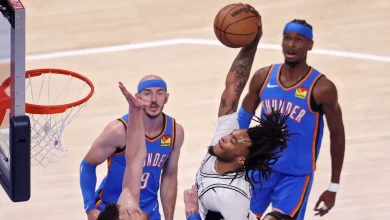 Internet breaks after Stephon Castle posterizes Isaiah Hartenstein
