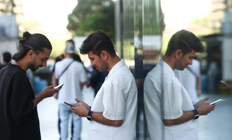 Iran’s partial internet return exposes rift inside ruling system
