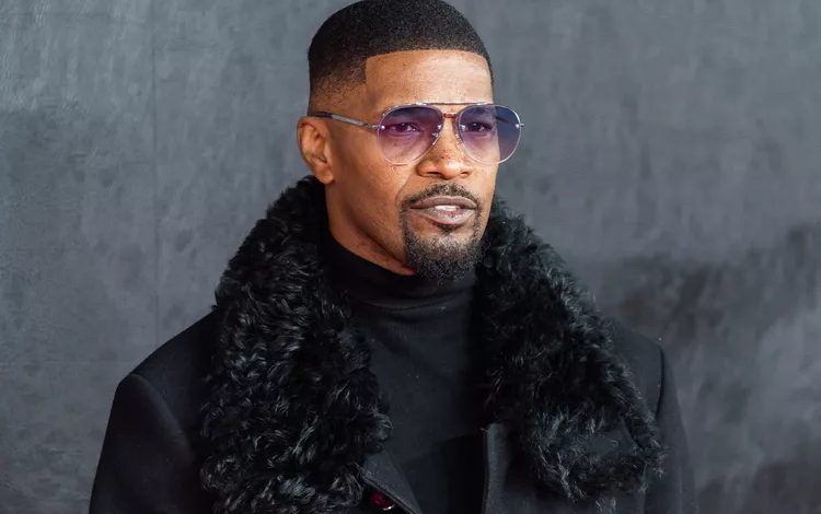 Jamie Foxx expecting third child with girlfriend Alyce Huckstepp